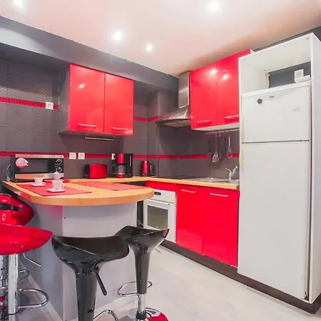 Spacieux Pour 4 Personnes Клермон-Ферран